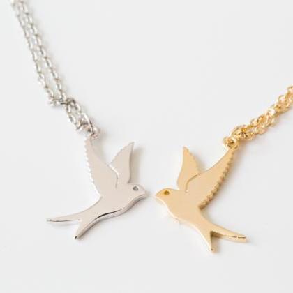 Smooth Flying Bird Necklace