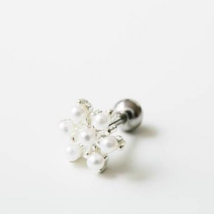 Pearl Snowflower Piercing