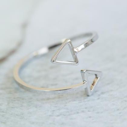 Open Line 2triangle Hole Ring