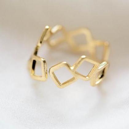 Rolling Square Ring